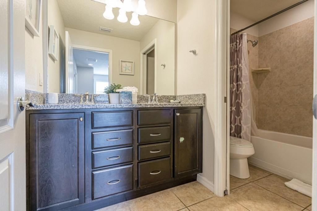 Lovely 5Br Townhouse At Windsor At Westside Apartment Kissimmee Bagian luar foto